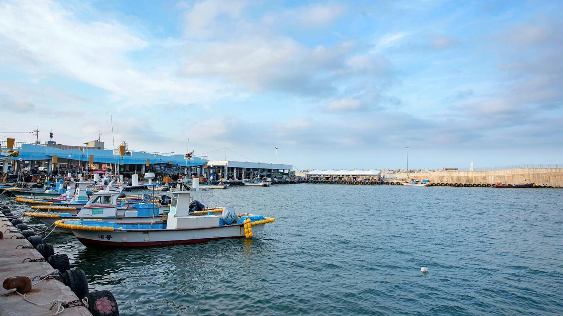 Gangneung Jumunjin Lighthouse Pension 外观 照片